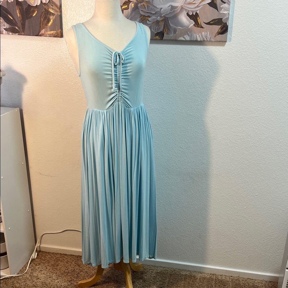 🎉HP🎉Torrid Midi Super Soft Shirred Skater Dress - Picture 2 of 12